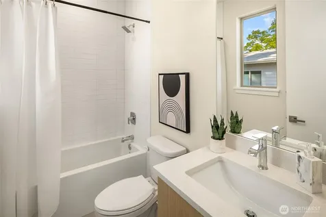 13121 NE 103rd Place Kirkland WA 98033