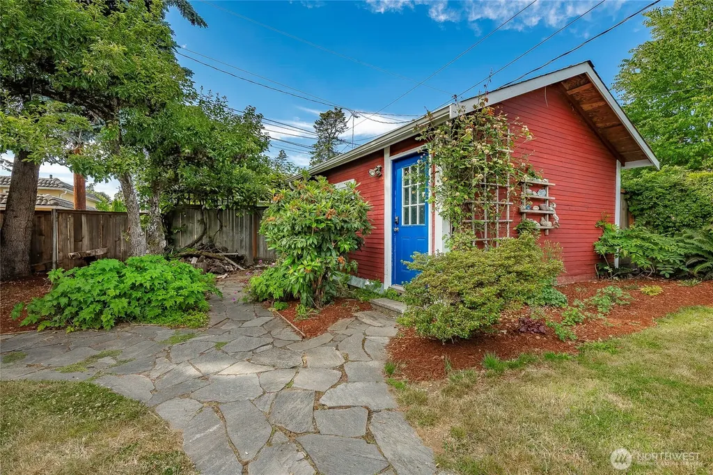 2817 Broadway Bellingham WA 98225