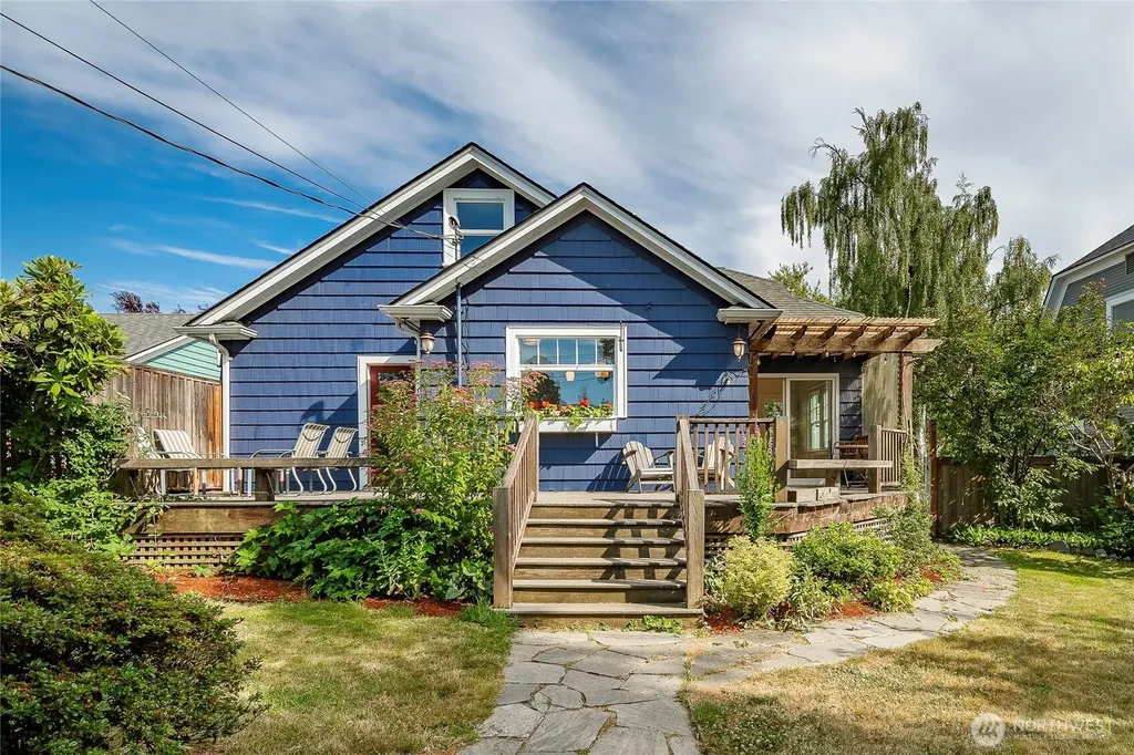 2817 Broadway Bellingham WA 98225