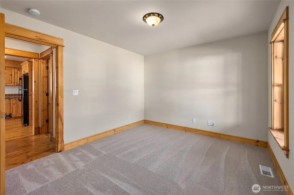 712 S A Street Roslyn WA 98941