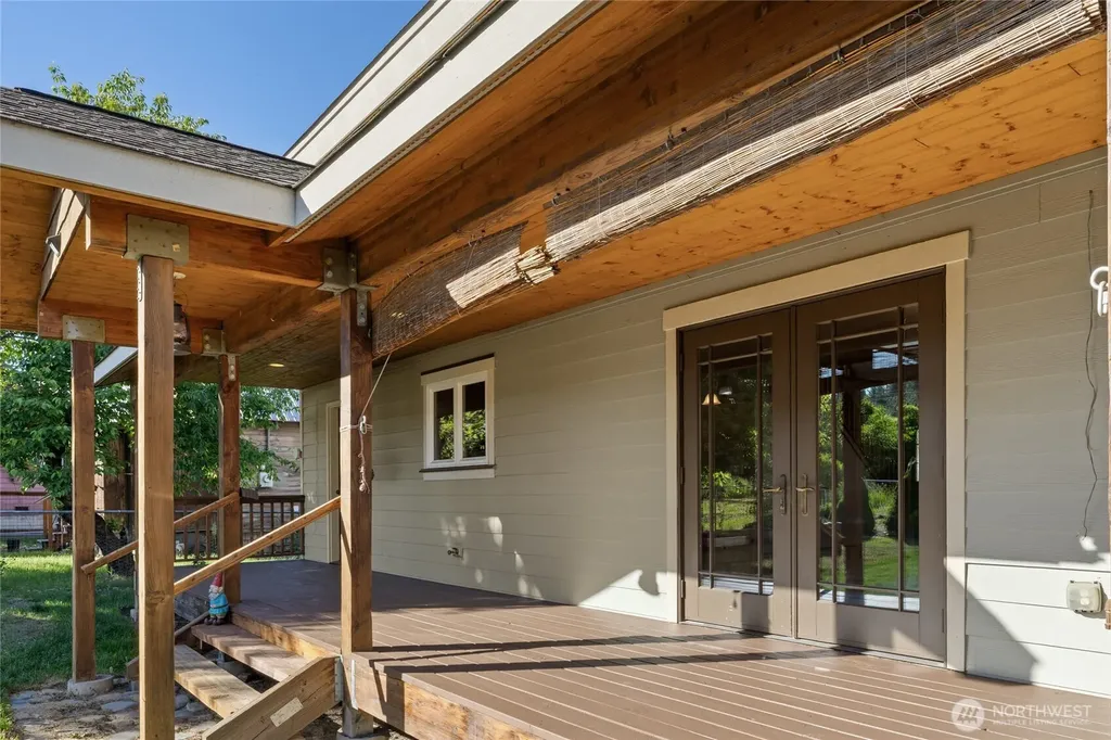 712 S A Street Roslyn WA 98941
