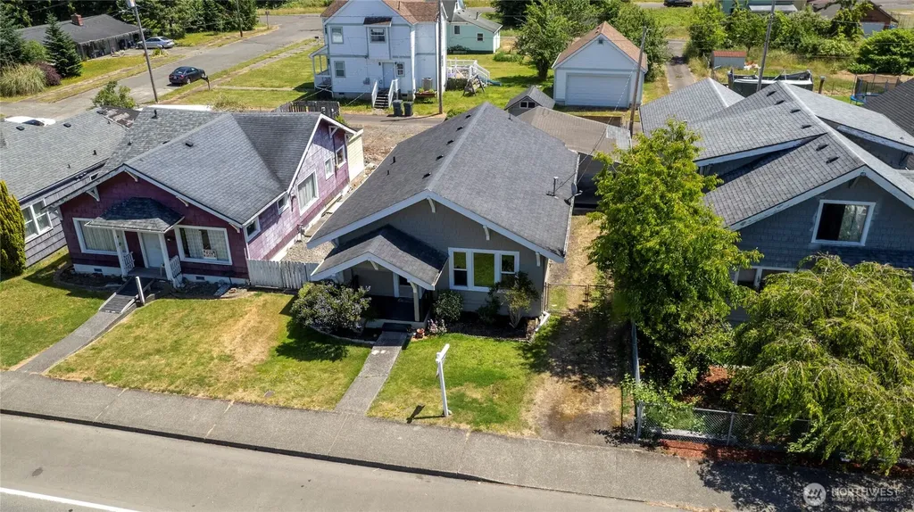 1120 Lincoln Street Hoquiam WA 98550