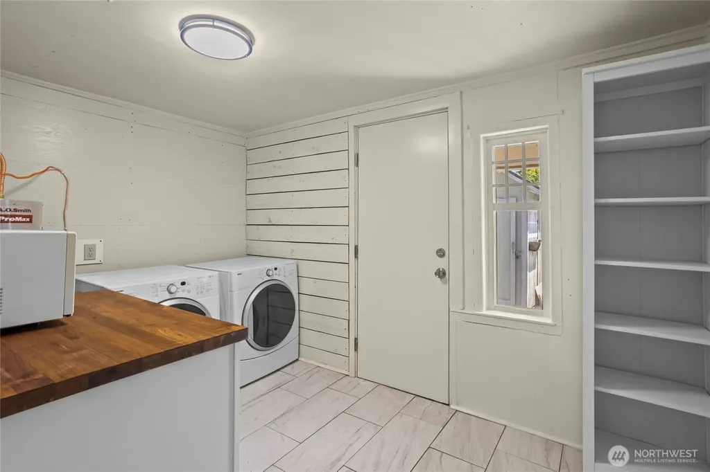 1120 Lincoln Street Hoquiam WA 98550