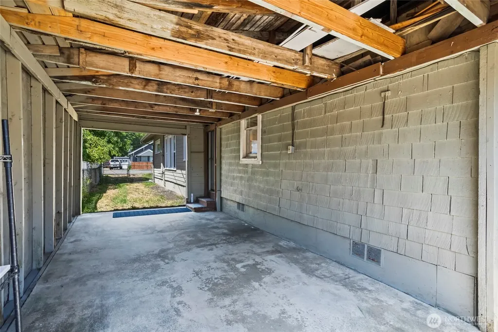 1120 Lincoln Street Hoquiam WA 98550
