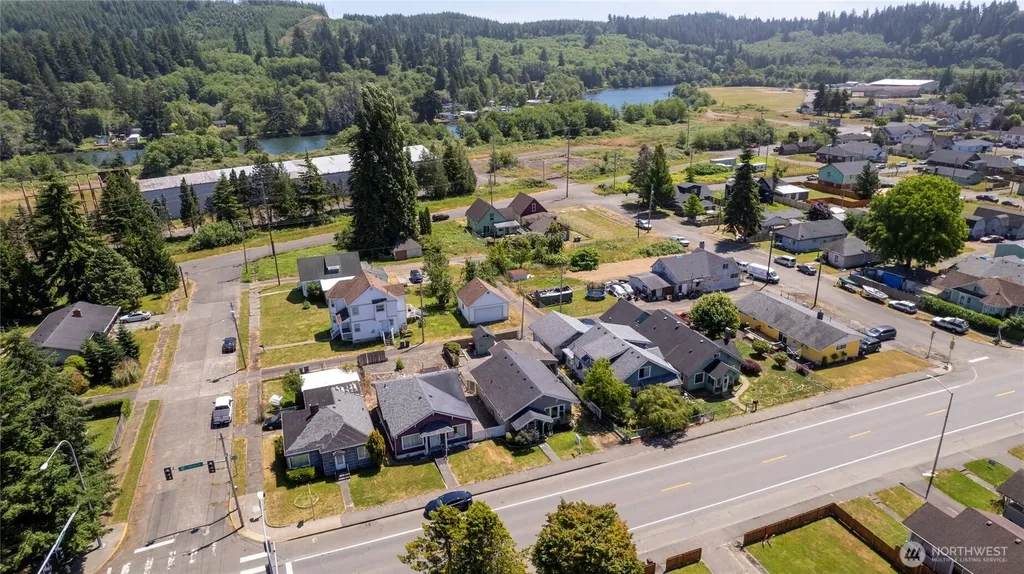 1120 Lincoln Street Hoquiam WA 98550
