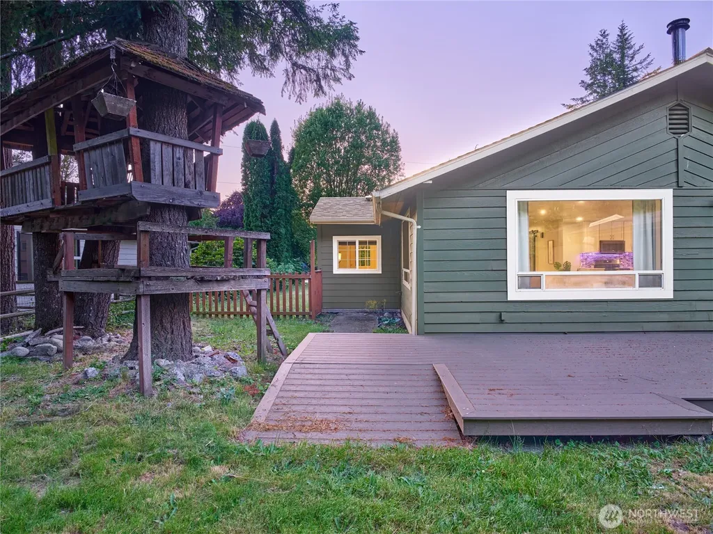 112 Powell Lane Gold Bar WA 98251