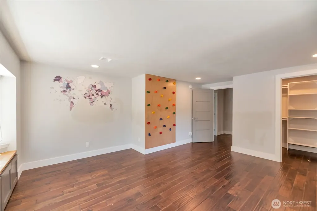 22826 NE 21st Place Sammamish WA 98074