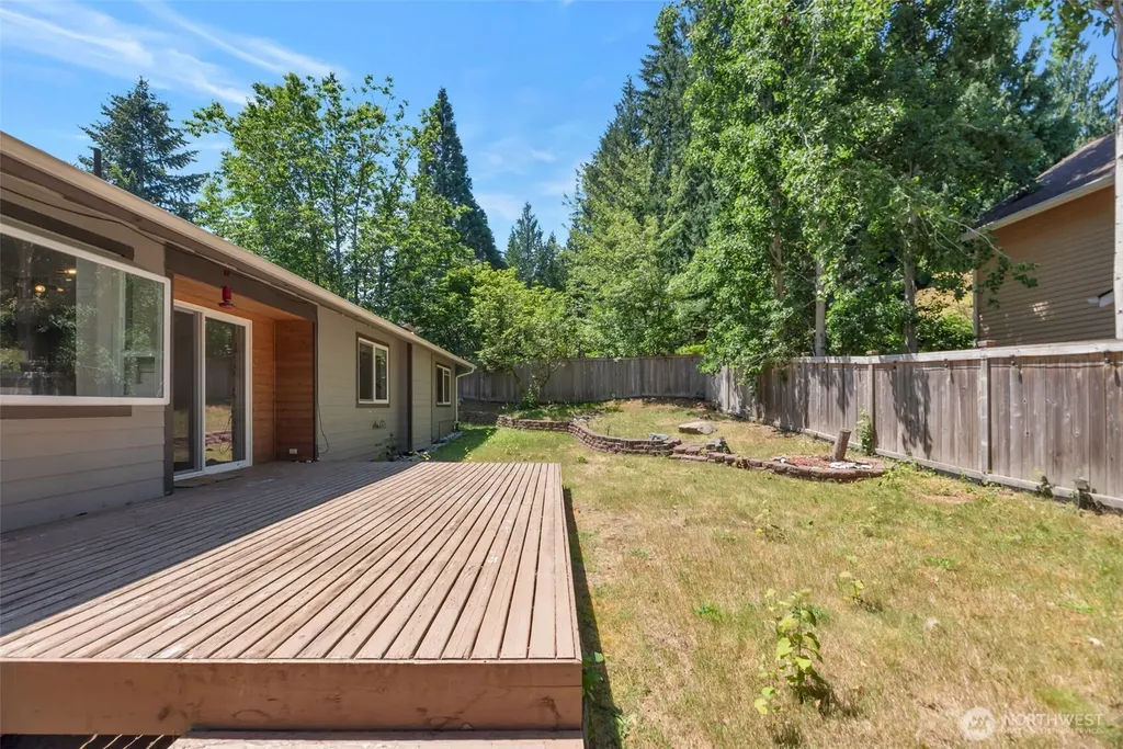 22826 NE 21st Place Sammamish WA 98074