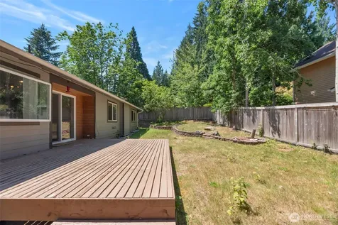 22826 NE 21st Place Sammamish WA 98074
