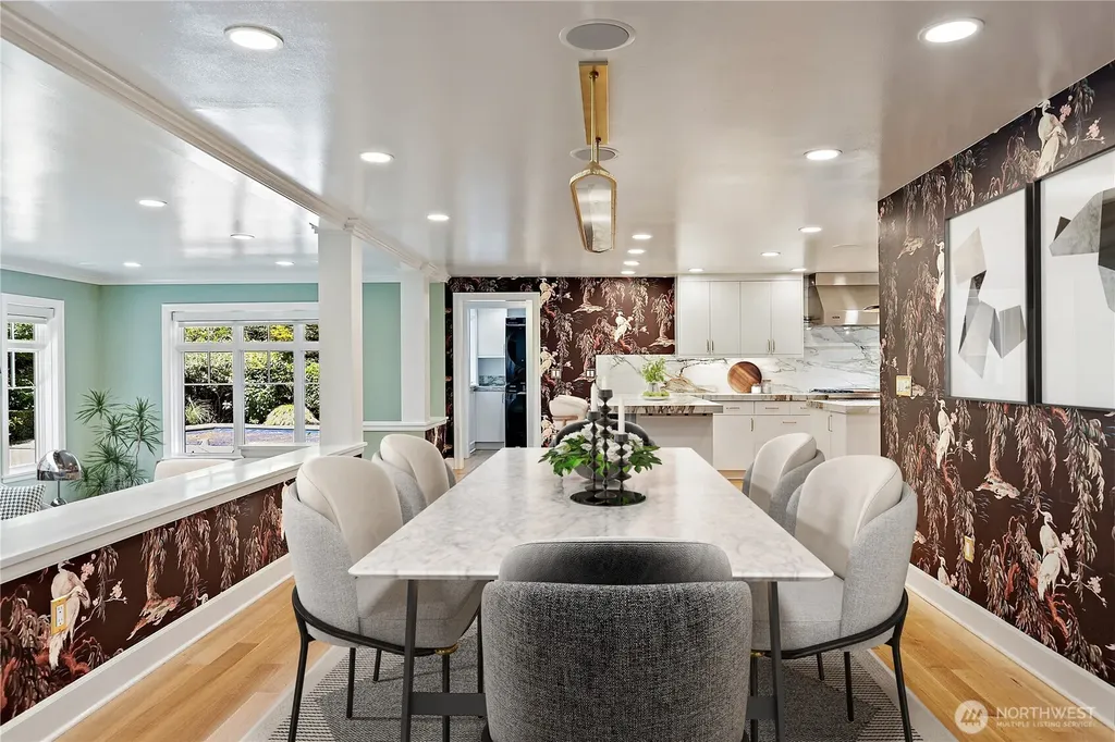 37 Tatoosh Key Bellevue WA 98006
