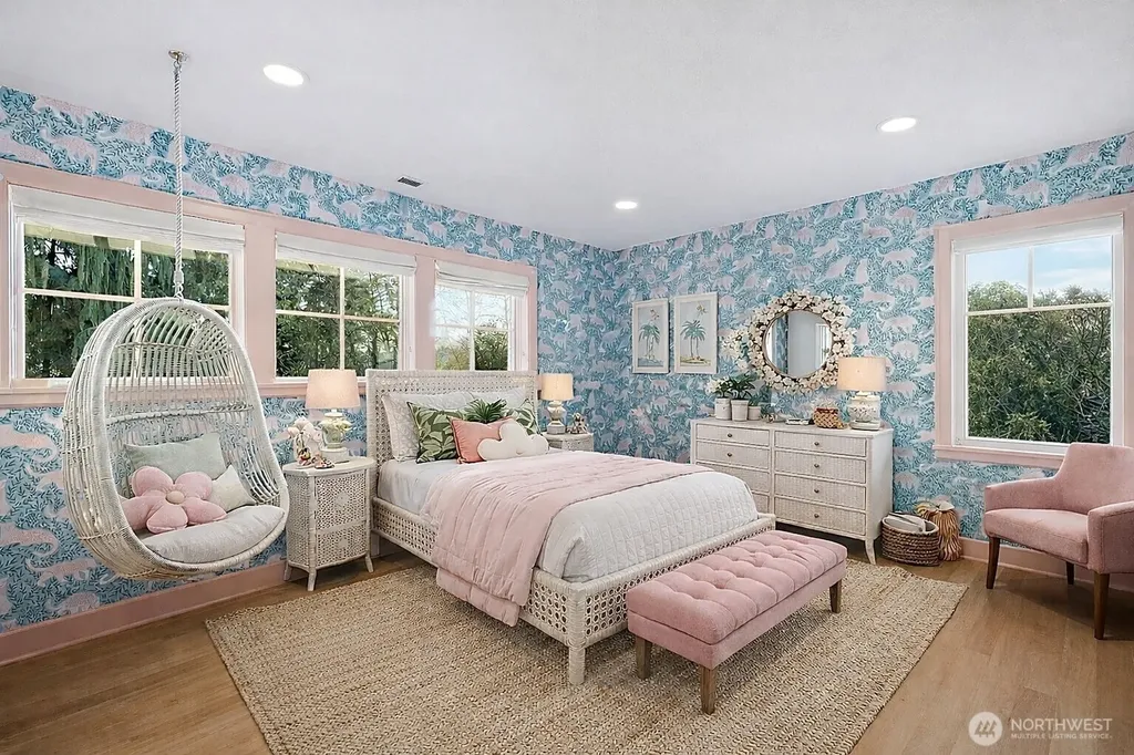 37 Tatoosh Key Bellevue WA 98006