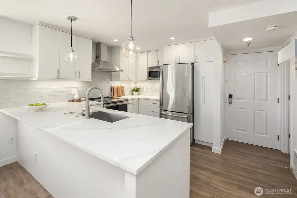 756 N 72nd Street Seattle WA 98103