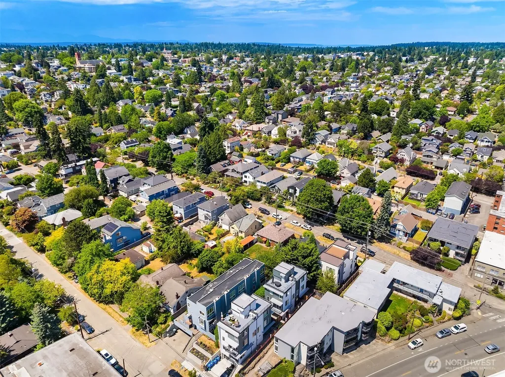 756 N 72nd Street Seattle WA 98103