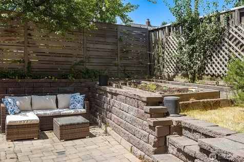 756 N 72nd Street Seattle WA 98103