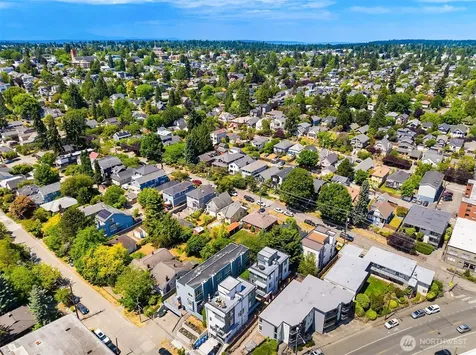 756 N 72nd Street Seattle WA 98103