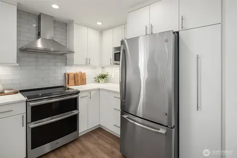 756 N 72nd Street Seattle WA 98103