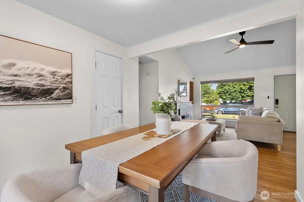 15837 7th Avenue SW Burien WA 98166