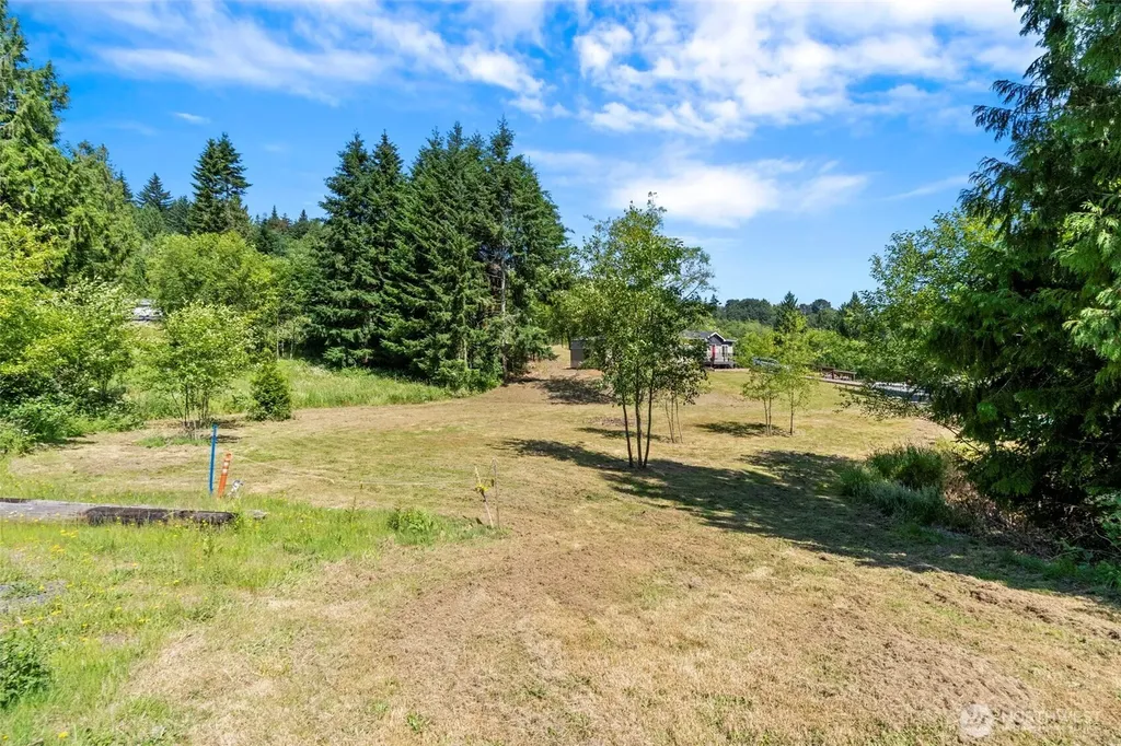 458 N 50th Avenue Longview WA 98632