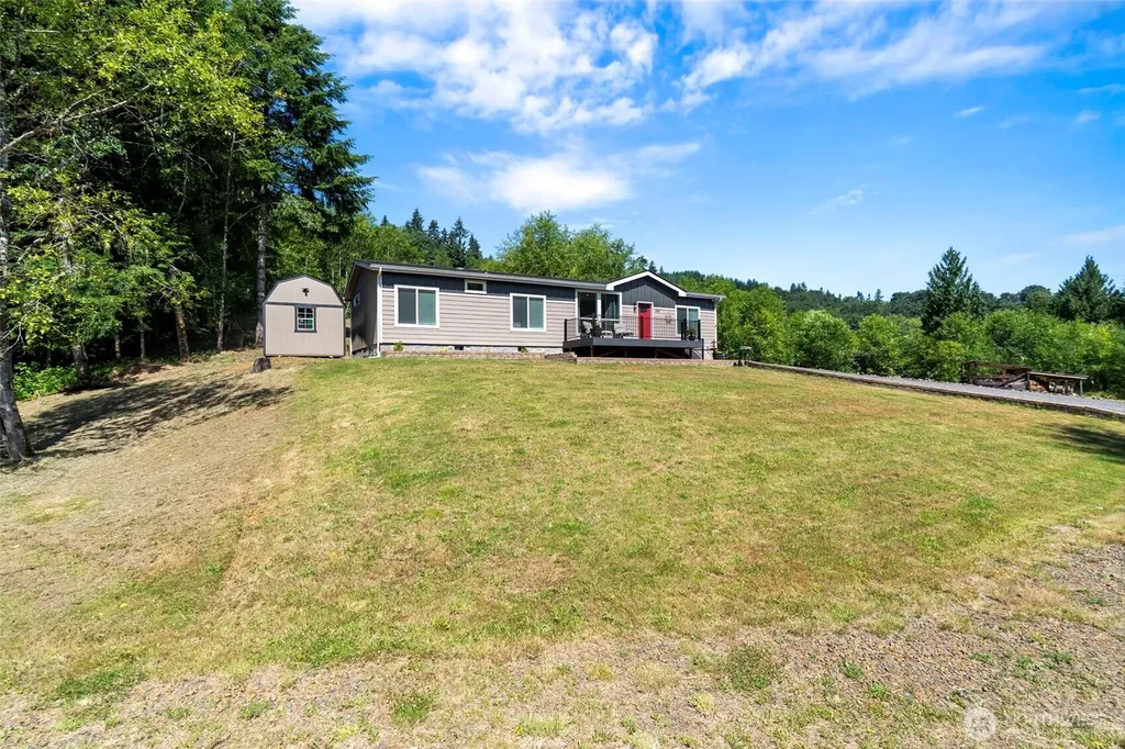 458 N 50th Avenue Longview WA 98632