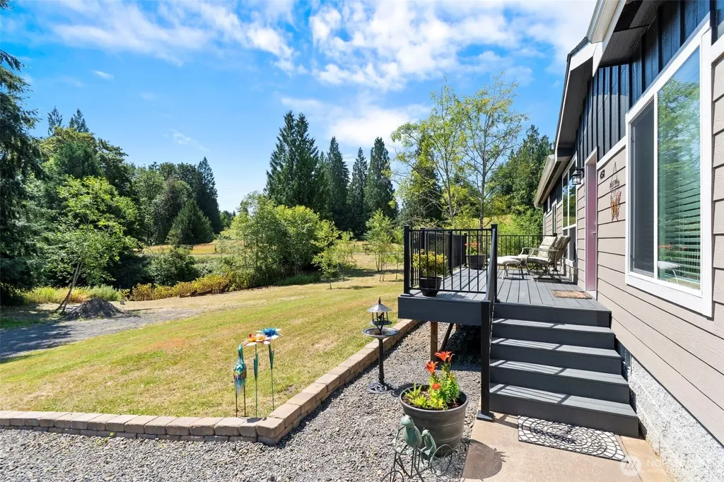 458 N 50th Avenue Longview WA 98632