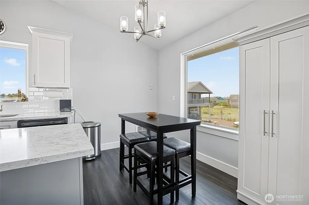 1054 Cedar Crest Court SW Ocean Shores WA 98569