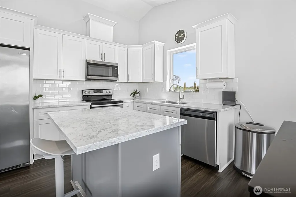 1054 Cedar Crest Court SW Ocean Shores WA 98569