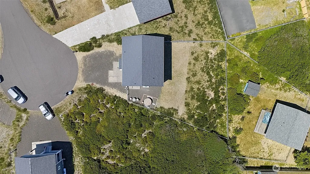 1054 Cedar Crest Court SW Ocean Shores WA 98569