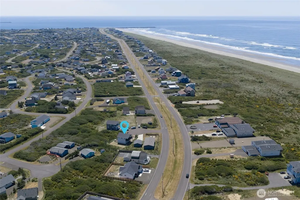 1054 Cedar Crest Court SW Ocean Shores WA 98569
