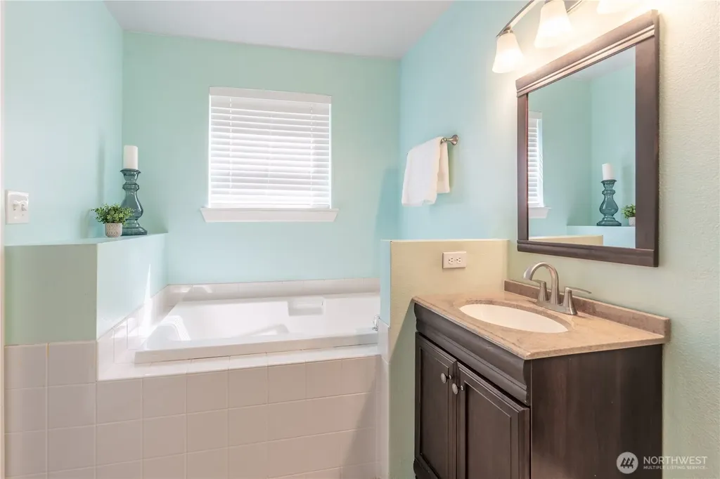 10906 181st Avenue Pl E Bonney Lake WA 98391