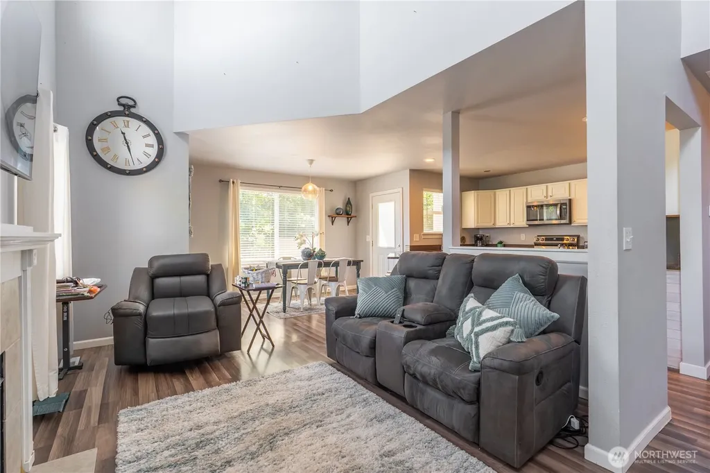 10906 181st Avenue Pl E Bonney Lake WA 98391