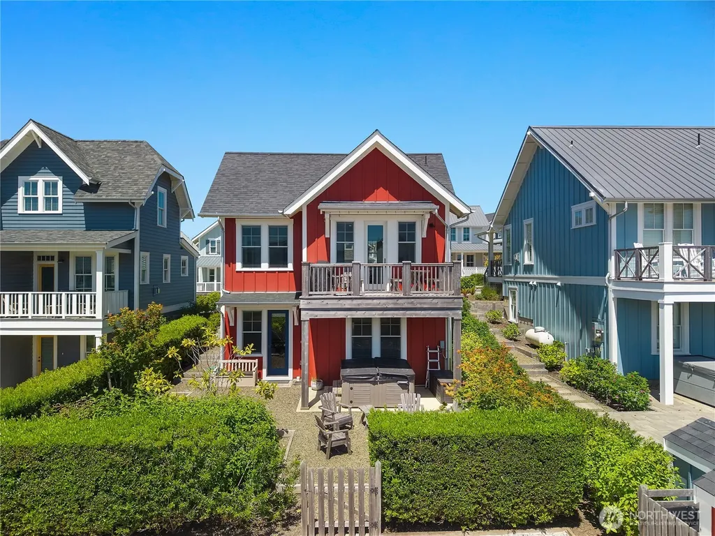 61 Horizon Street Pacific Beach WA 98571