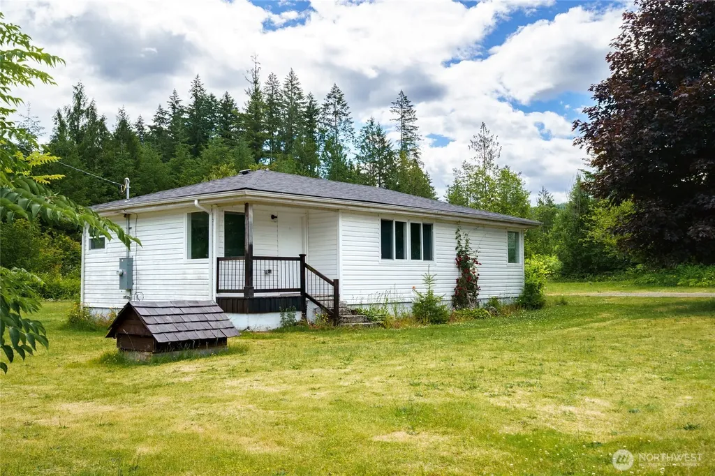 48224 Moen Road Concrete WA 98237