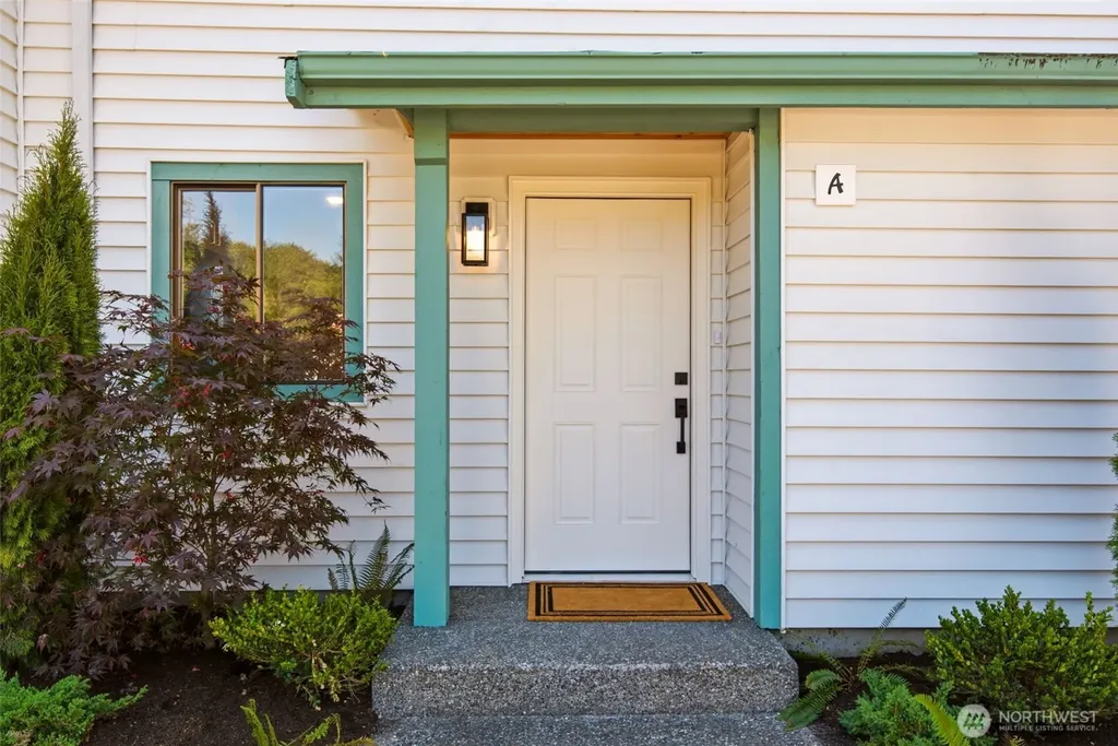 1725 SW 318th Place Federal Way WA 98023