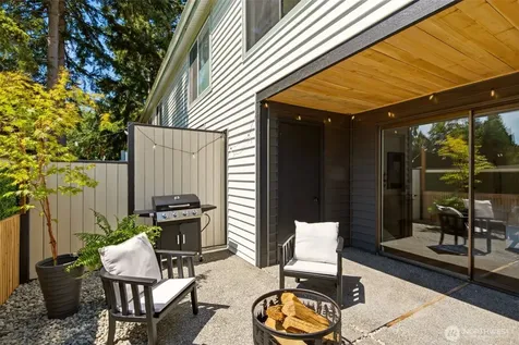 1725 SW 318th Place Federal Way WA 98023