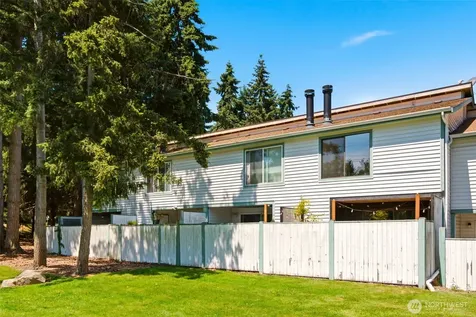 1725 SW 318th Place Federal Way WA 98023