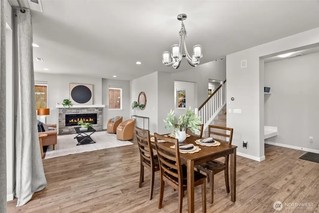 2417 NE Redford Street Poulsbo WA 98370