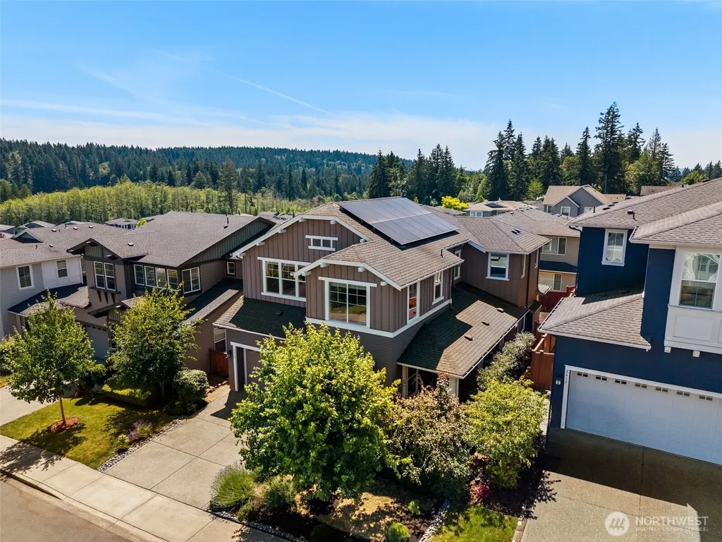 2417 NE Redford Street Poulsbo WA 98370