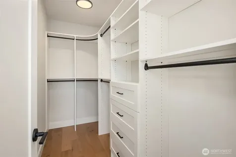 1802 38th Avenue Seattle WA 98122