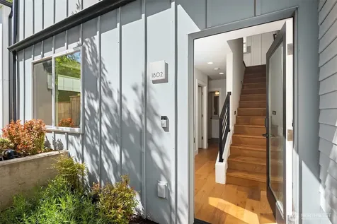 1802 38th Avenue Seattle WA 98122
