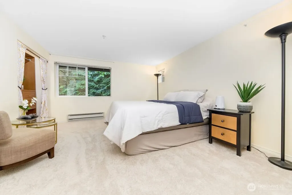 18505 SE Newport Way Issaquah WA 98027