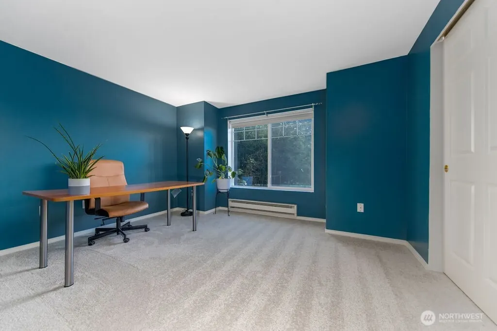 18505 SE Newport Way Issaquah WA 98027
