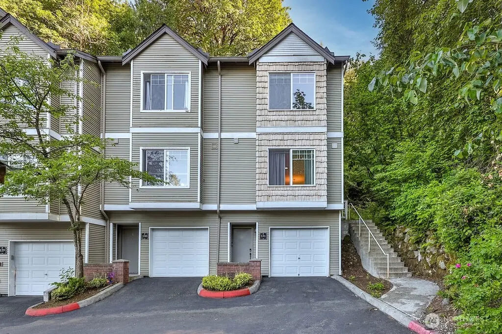 18505 SE Newport Way Issaquah WA 98027