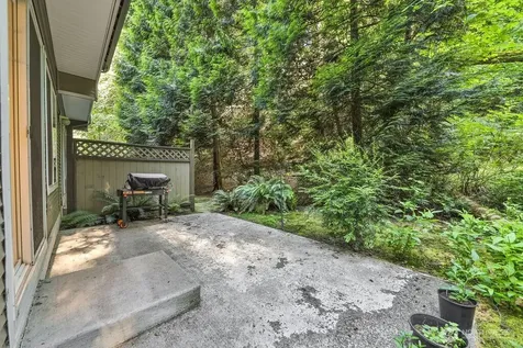 18505 SE Newport Way Issaquah WA 98027