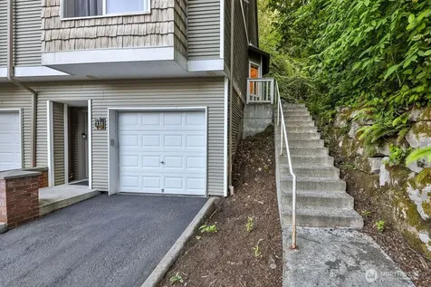 18505 SE Newport Way Issaquah WA 98027
