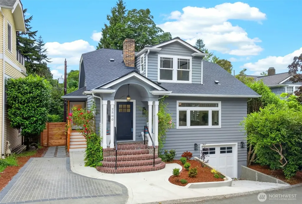 2500 Lorentz Place N Seattle WA 98109