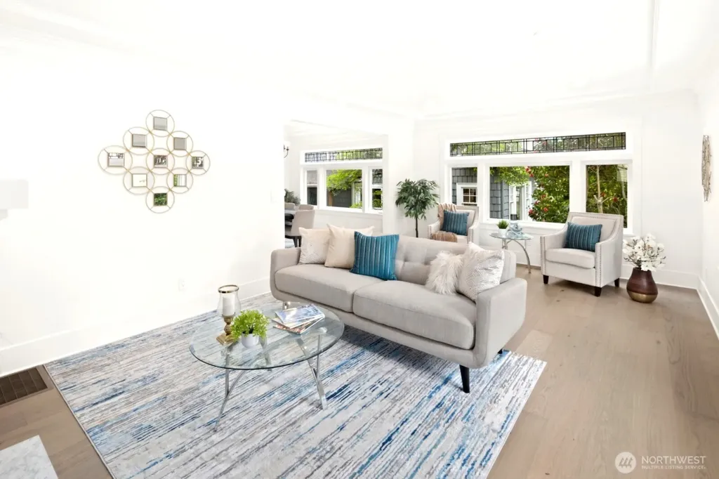 2500 Lorentz Place N Seattle WA 98109