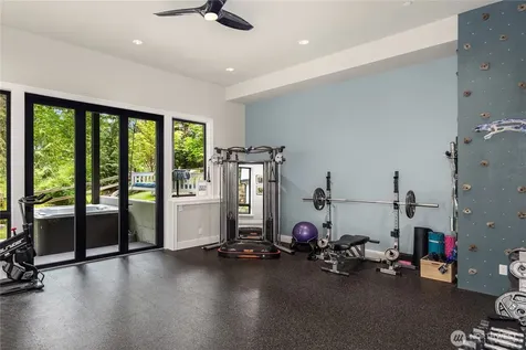22727 NE 139th Way Woodinville WA 98077