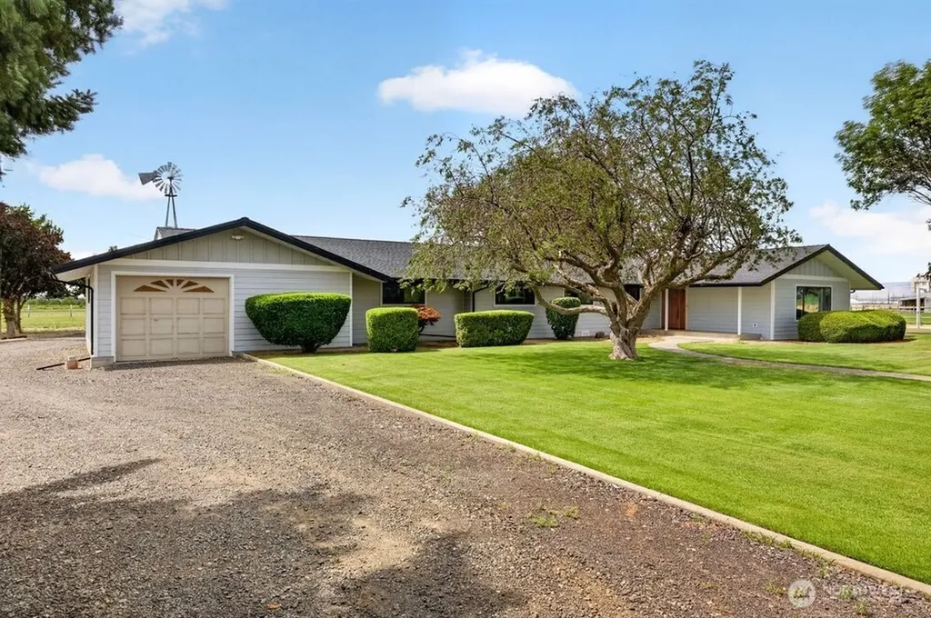 17211 Road 11 NW Quincy WA 98848