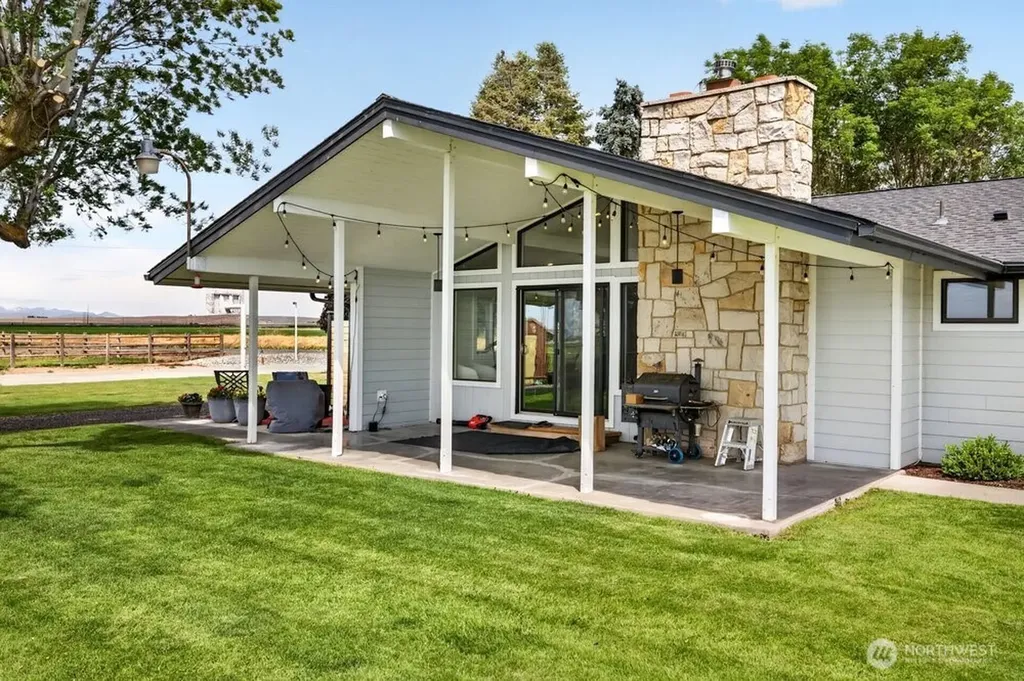 17211 Road 11 NW Quincy WA 98848