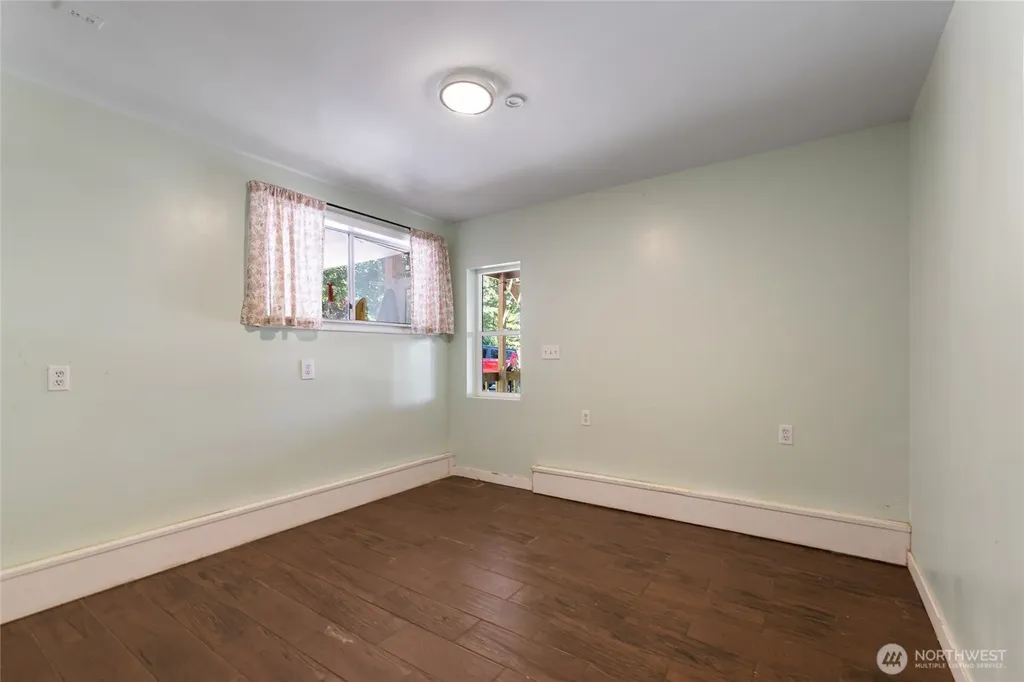 7211 E Grapeview Loop Allyn WA 98524